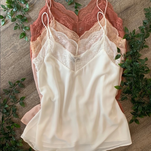 Blush Lace Cami - Picture 2 of 5